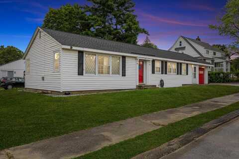 144 Oakland Avenue, Manchester, NH 03109