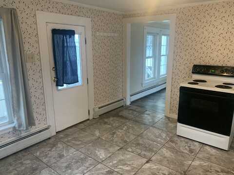 36 Union Street, Somersworth, NH 03878