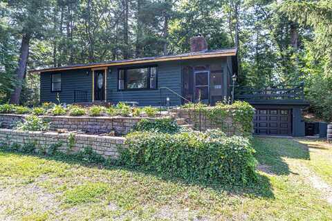 472 Donald Street, Bedford, NH 03110
