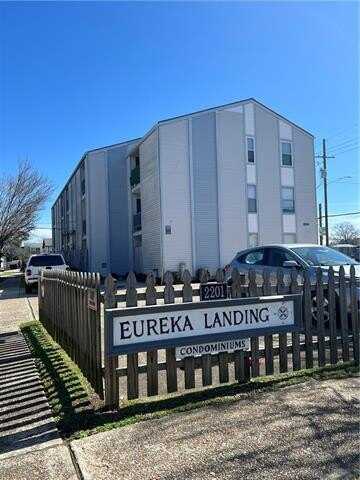 2201 HOUMA Boulevard, Metairie, LA 70001