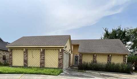 2220 KILLINGTON Drive, Harvey, LA 70058
