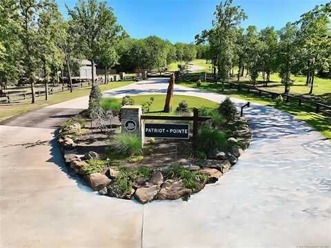 14 Patriot Pointe, Eufaula, OK 74432