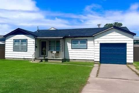 2305 S Osage Drive, Bartlesville, OK 74003