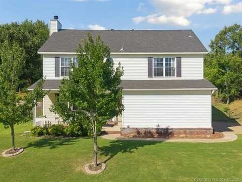 207 Fairway Circle, Sand Springs, OK 74063