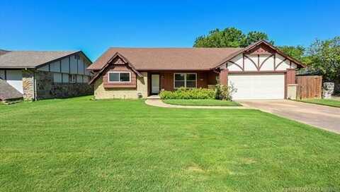 4932 S 94th East Place, Tulsa, OK 74145