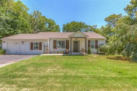 1011 N 4th Street, Broken Arrow, OK 74012