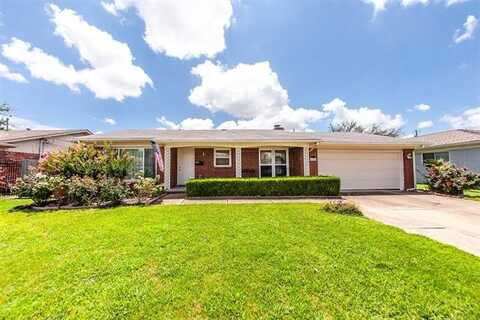 8226 E 33rd Place, Tulsa, OK 74145