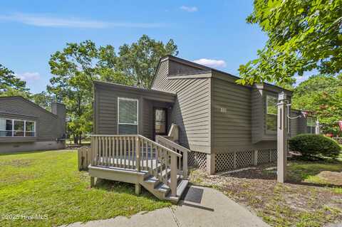 7801 Windward Drive, New Bern, NC 28560