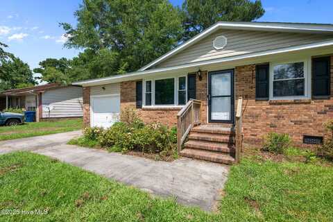 205 Forest View Drive, Havelock, NC 28532
