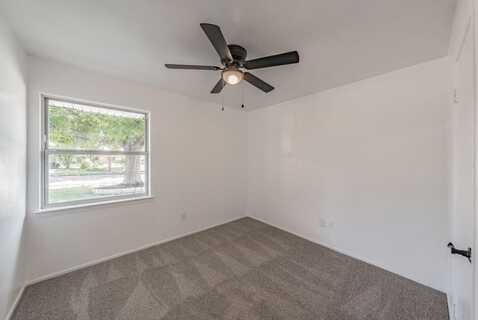 1509 Meadowcrest Drive, Garland, TX 75042