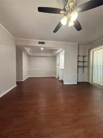 7431 Holly Hill Drive, Dallas, TX 75231