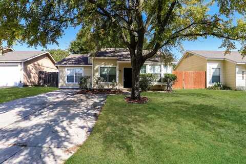 1705 Wallingford Drive, Arlington, TX 76018
