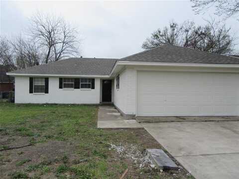 810 Lexington Drive, Lancaster, TX 75134