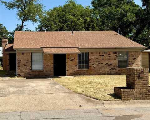 629 Park Lane, Denton, TX 76205