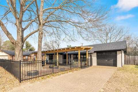 713 Southoak Drive, Athens, TX 75751