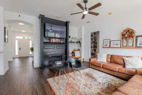 2209 Swallow Lane, Lewisville, TX 75077
