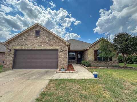 313 Valley Drive, Aubrey, TX 76227