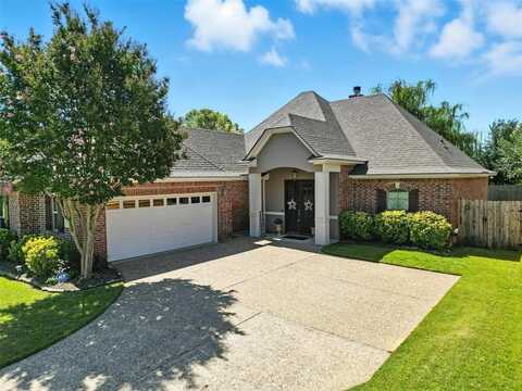 517 Half Moon Lane, Bossier City, LA 71111
