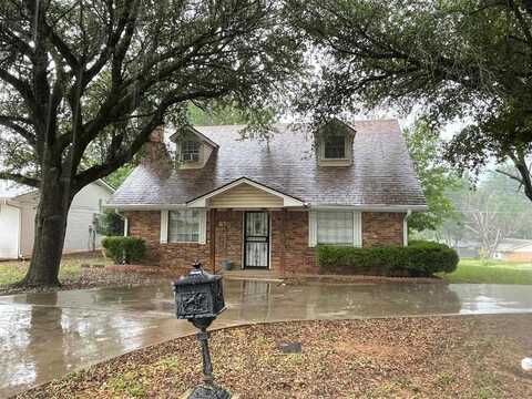 230 Ross Avenue, Denison, TX 75020