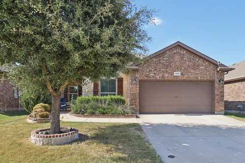 1925 Capulin Road, Fort Worth, TX 76131