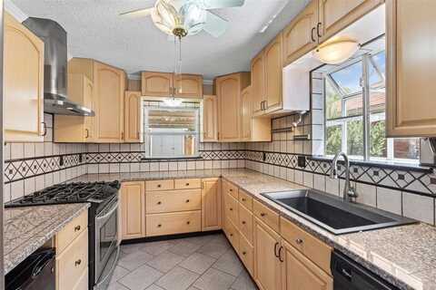 1313 Abbott Drive, Irving, TX 75060