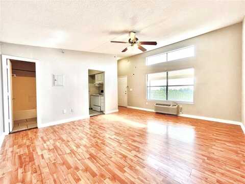 701 W Sycamore Street, Denton, TX 76201