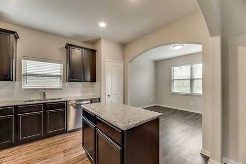 5500 Persimmon Drive, Denton, TX 76207