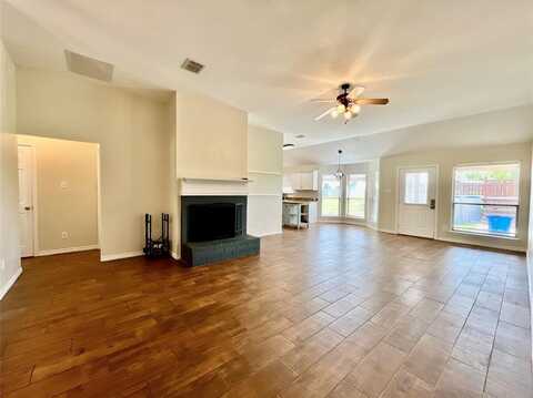 274 Heather Lane, Decatur, TX 76234