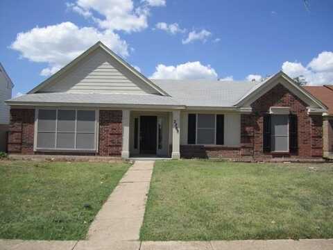 2205 Montclair Street, Lancaster, TX 75146