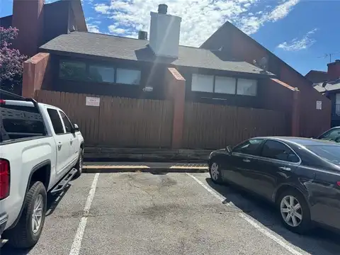 7152 Fair Oaks Avenue, Dallas, TX 75231