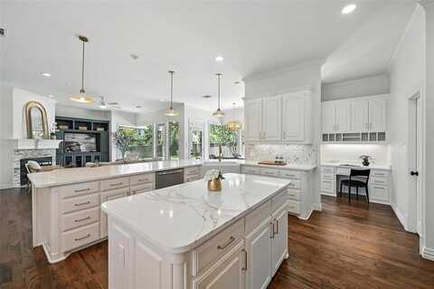 350 Silverwood Circle, Southlake, TX 76092
