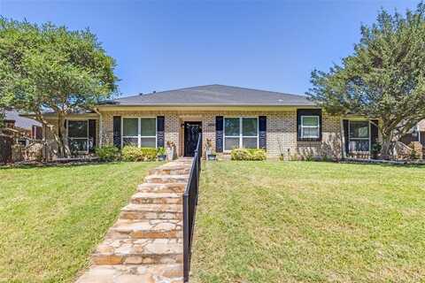 2805 Staffordshire Drive, Carrollton, TX 75007