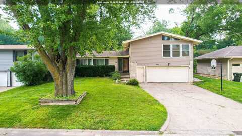 4608 Chatham Lane, Sioux City, IA 51104