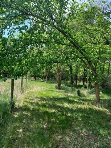 30835 highway 19, Vermillion, SD 57069