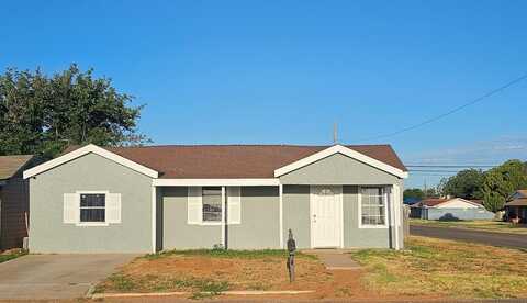 511 NW 4th St, Andrews, TX 79714