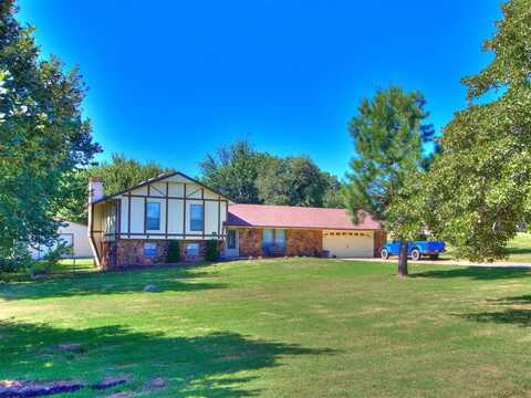 13672 Hummingbird Drive, Choctaw, OK 73020