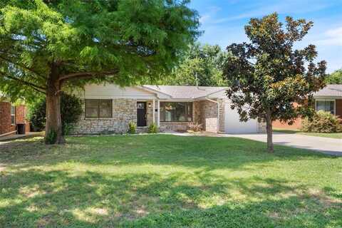 1828 Westminster Place, Nichols Hills, OK 73120