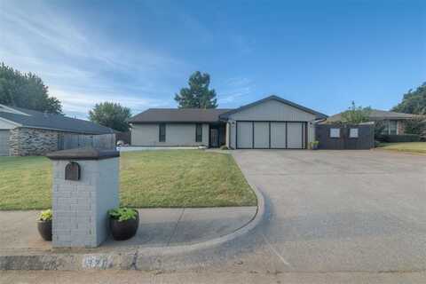 320 E Meade Drive, Yukon, OK 73099