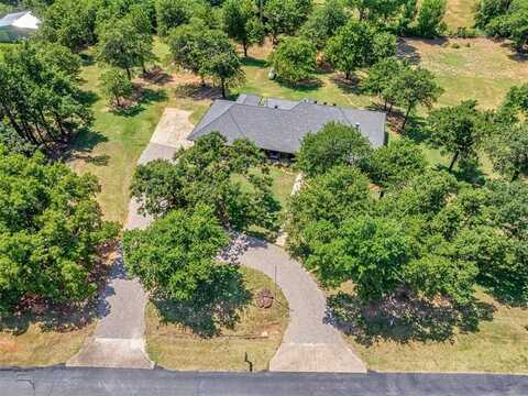 12551 Glenway Circle, Edmond, OK 73034