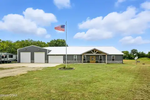 7139 SW Clem Road, Columbus, KS 66725