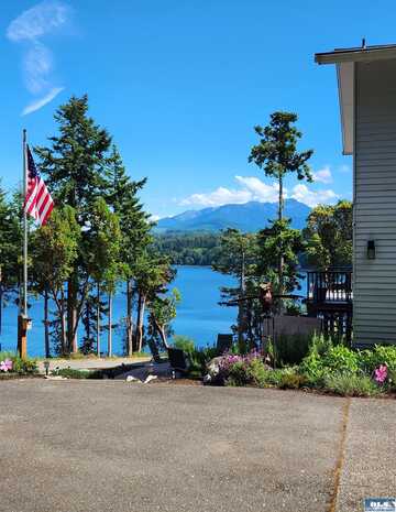 106 Seagull Drive, Port Angeles, WA 98363