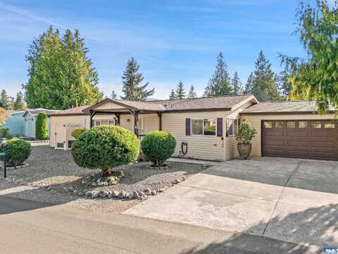 410 Parkwood Blvd., Sequim, WA 98382