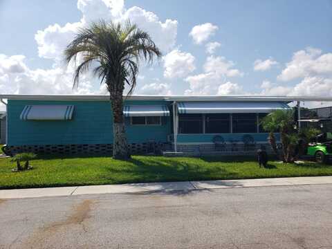 7605 Parkway Blvd, Hudson, FL 34667