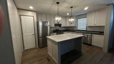 14750 W. Bursnville Parkway, Burnsville, MN 55306