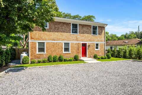 647 Montauk Highway, East Quogue, NY 11942