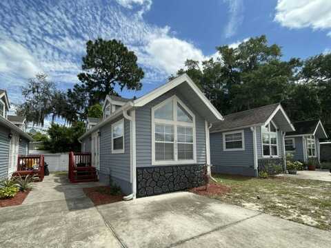36014 Sand Road, #T43, Grand Island, FL 32735