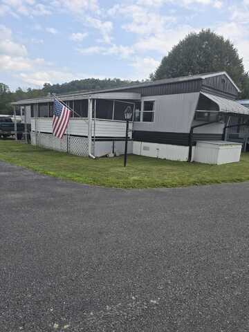 702 Maplewood Drive, Altoona, PA 16601