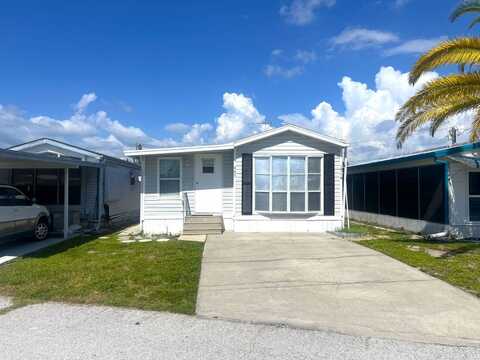4699 Continental Dr, Holiday, FL 34690