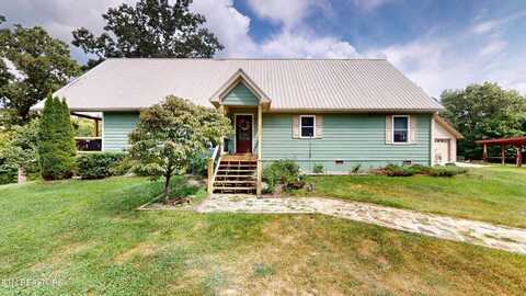 930 Spruce Creek Dr, Jamestown, TN 38556