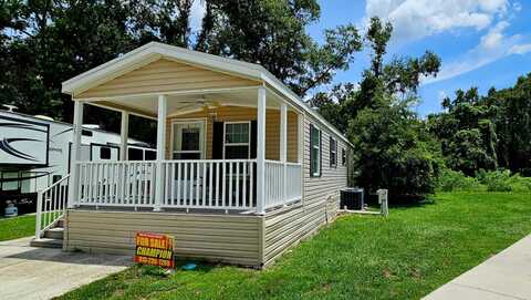 4630 McIntosh Road, Dover, FL 33527